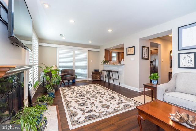 231 HASTINGS CT, Doylestown, PA 18901