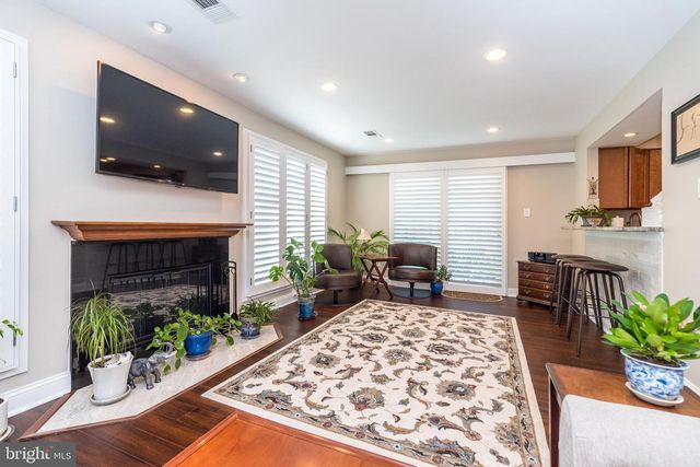 231 HASTINGS CT, Doylestown, PA 18901