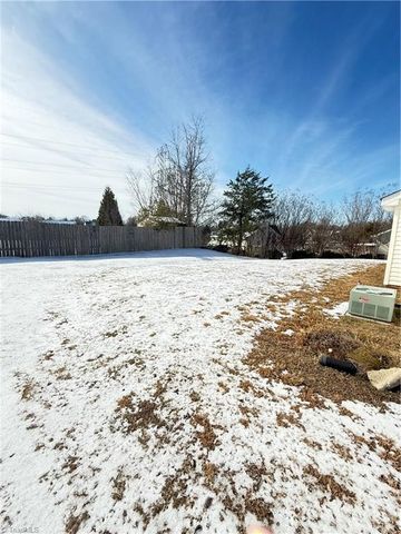 3908 Garden Creek Drive, High Point, NC 27265