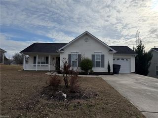 3908 Garden Creek Drive, High Point, NC 27265