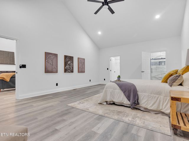 1395 Willow Creek Lane, Sevierville, TN 37876