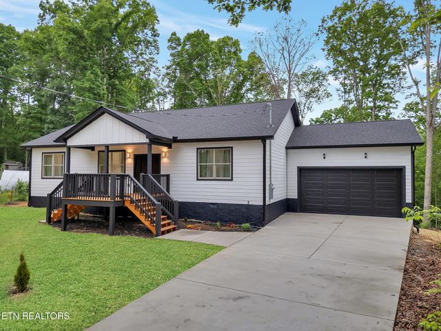 1395 Willow Creek Lane, Sevierville, TN 37876