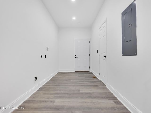 1395 Willow Creek Lane, Sevierville, TN 37876