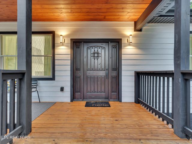 1395 Willow Creek Lane, Sevierville, TN 37876