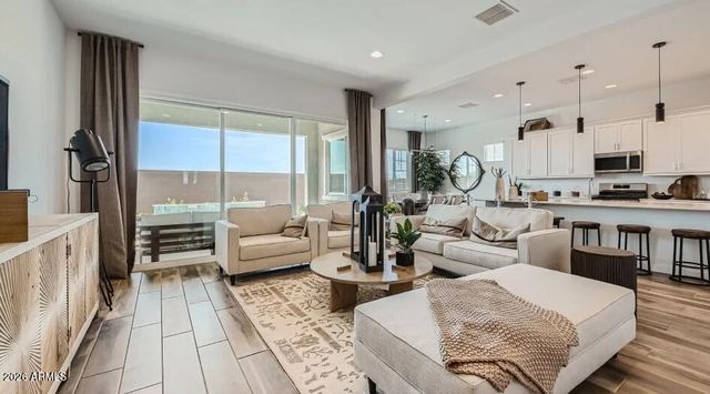 23143 E ROUNDUP Way, Queen Creek, AZ 85142