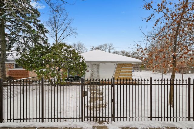 7006 S Woodlawn Avenue, Chicago, IL 60637