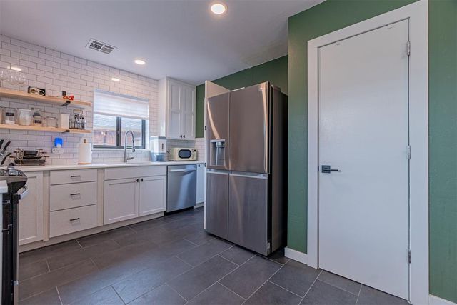 2136 Barclay Road, Oklahoma City, OK 73120