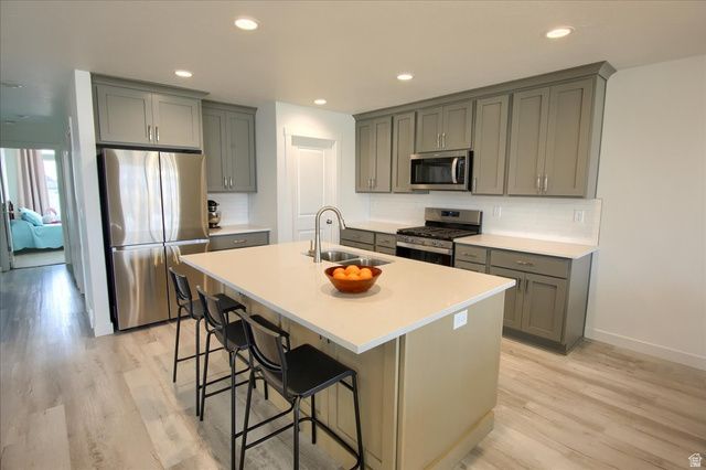 2714 N 3200 W, Plain City, UT 84404