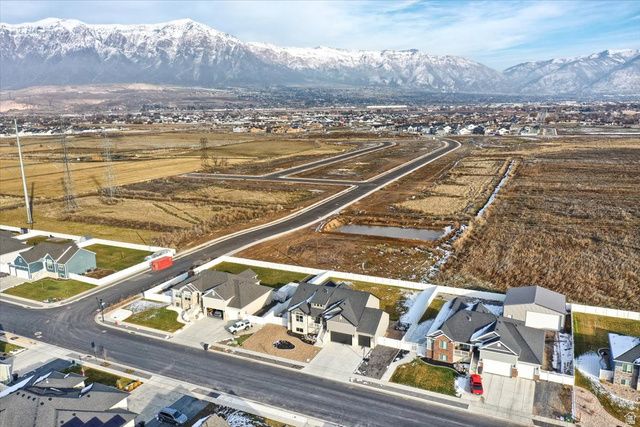 2714 N 3200 W, Plain City, UT 84404