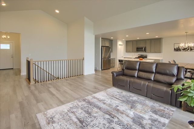 2714 N 3200 W, Plain City, UT 84404