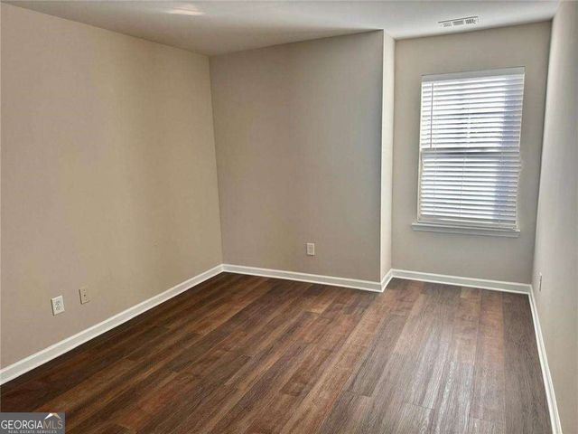 1958 Paxton Ridge Lane, Lilburn, GA 30047