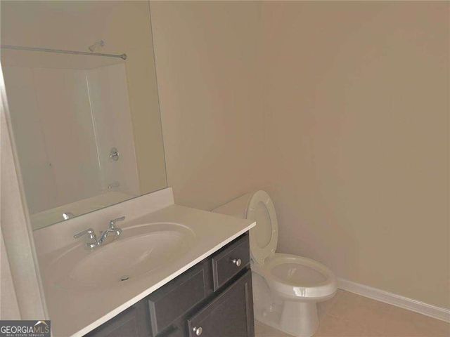 1958 Paxton Ridge Lane, Lilburn, GA 30047
