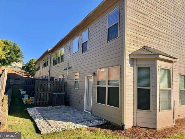 1958 Paxton Ridge Lane, Lilburn, GA 30047