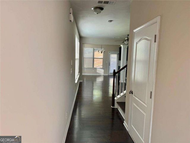 1958 Paxton Ridge Lane, Lilburn, GA 30047