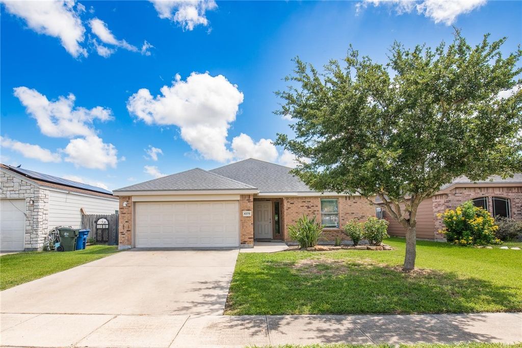 4376 SUMMER WIND Dr, Corpus Christi, TX 78413