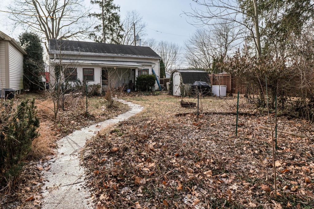 263 W North Broadway Street, Columbus, OH 43214