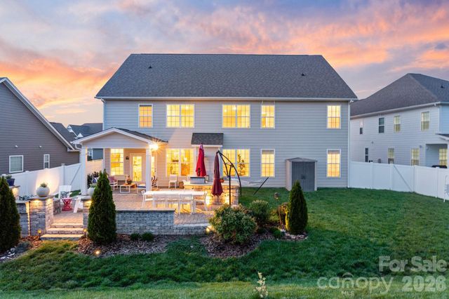 2111 Lapalma Trace, Lake Wylie, SC 29710