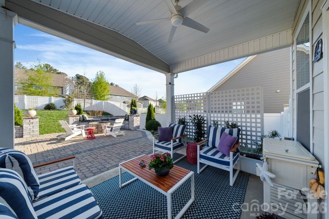 2111 Lapalma Trace, Lake Wylie, SC 29710