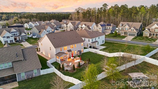 2111 Lapalma Trace, Lake Wylie, SC 29710