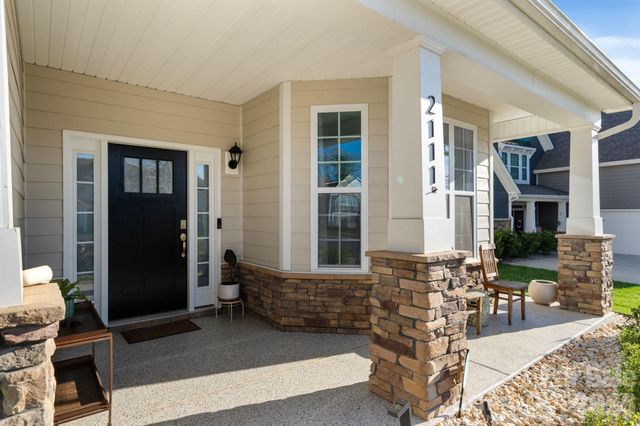 2111 Lapalma Trace, Lake Wylie, SC 29710