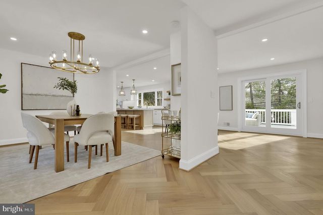 11111 LAMPLIGHTER LN, Potomac, MD 20854