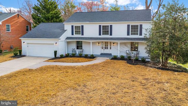 11111 LAMPLIGHTER LN, Potomac, MD 20854