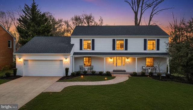 11111 LAMPLIGHTER LN, Potomac, MD 20854