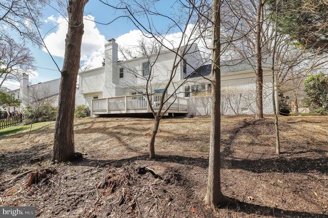 11111 LAMPLIGHTER LN, Potomac, MD 20854