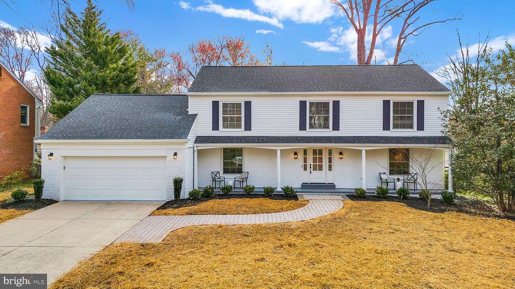 11111 LAMPLIGHTER LN, Potomac, MD 20854