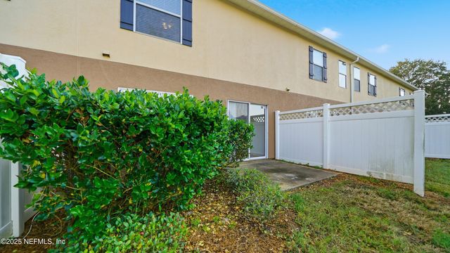 1500 CALMING WATER Drive 4605, Fleming Island, FL 32003