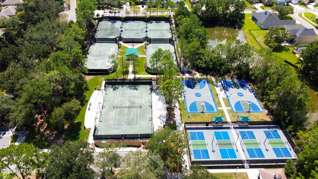 1500 CALMING WATER Drive 4605, Fleming Island, FL 32003