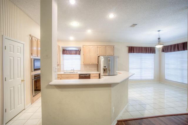 6757 Burr Oak Drive, Plano, TX 75023