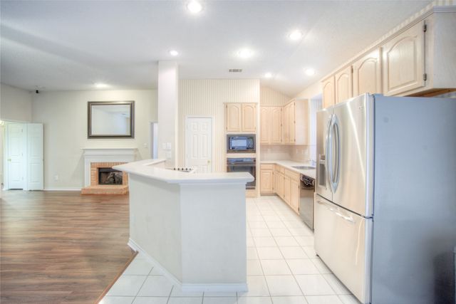 6757 Burr Oak Drive, Plano, TX 75023