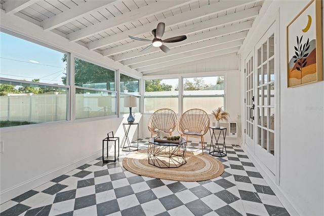 4635 22ND AVENUE N, St Petersburg, FL 33713