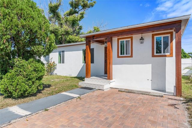 4635 22ND AVENUE N, St Petersburg, FL 33713