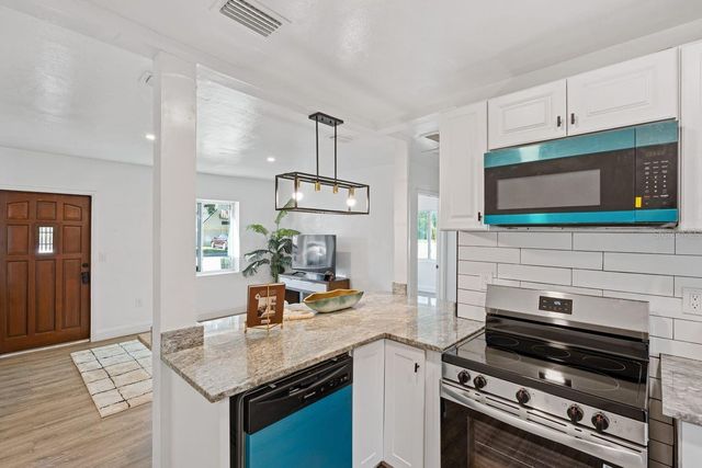 4635 22ND AVENUE N, St Petersburg, FL 33713