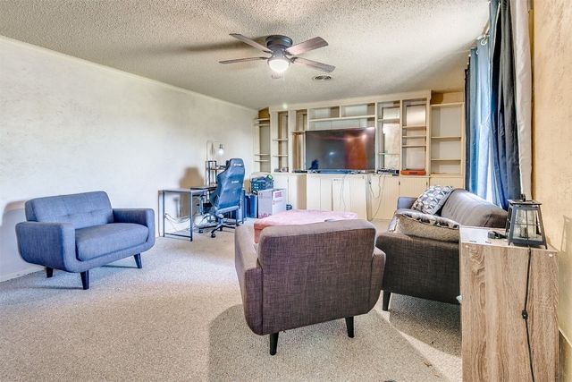 721 N Harrison Avenue, Blanchard, OK 73010