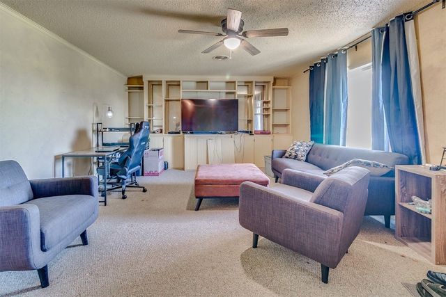 721 N Harrison Avenue, Blanchard, OK 73010