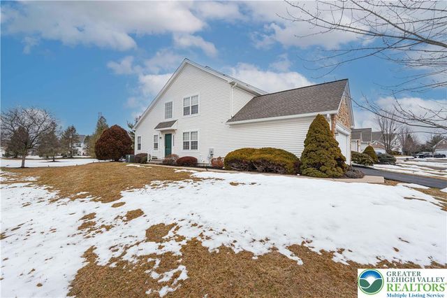 199 Park Ridge Drive, Forks Twp, PA 18040