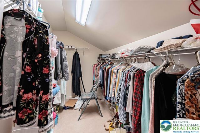 199 Park Ridge Drive, Forks Twp, PA 18040