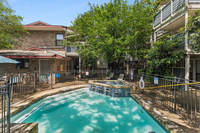 1404 Norwalk LN 204, Austin, TX 78703