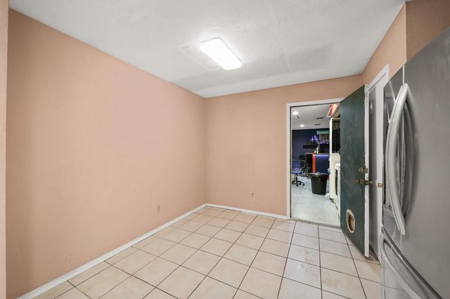 10119 Stonemont Road, La Porte, TX 77571