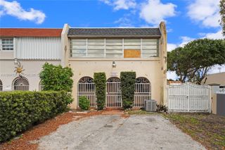 7205 W 2nd Ln, Hialeah, FL 33014