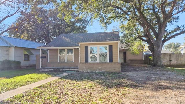 1708 Mulcahy Street, Rosenberg, TX 77471