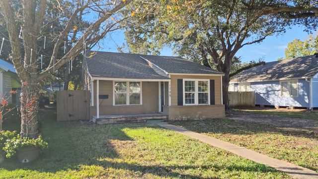 1708 Mulcahy Street, Rosenberg, TX 77471