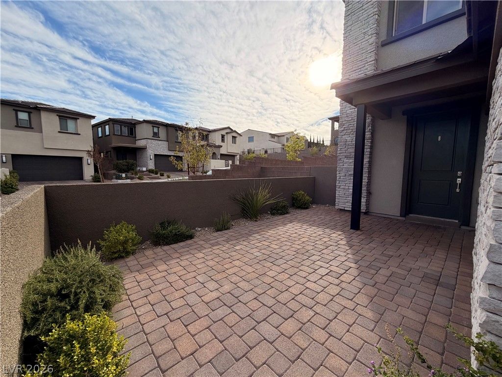 91 Medianoche Street, Las Vegas, NV 89138 — photo 3