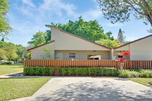22274 Misty Woods Way, Boca Raton, FL 33428