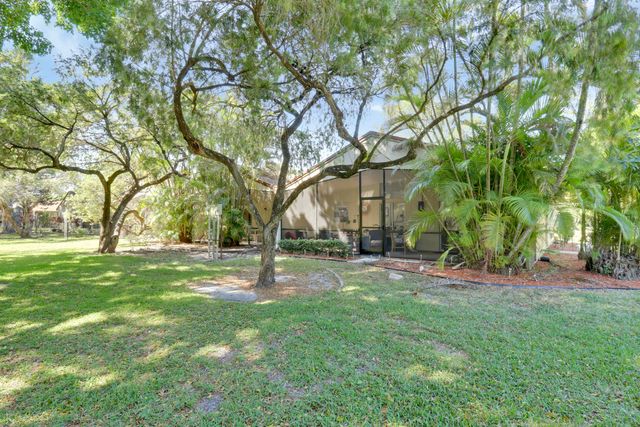 22274 Misty Woods Way, Boca Raton, FL 33428