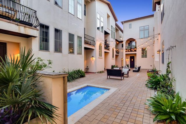 2207 Pasadena DR 1, Austin, TX 78757