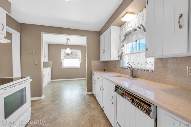 1830 BELMONT Street, Dearborn, MI 48128